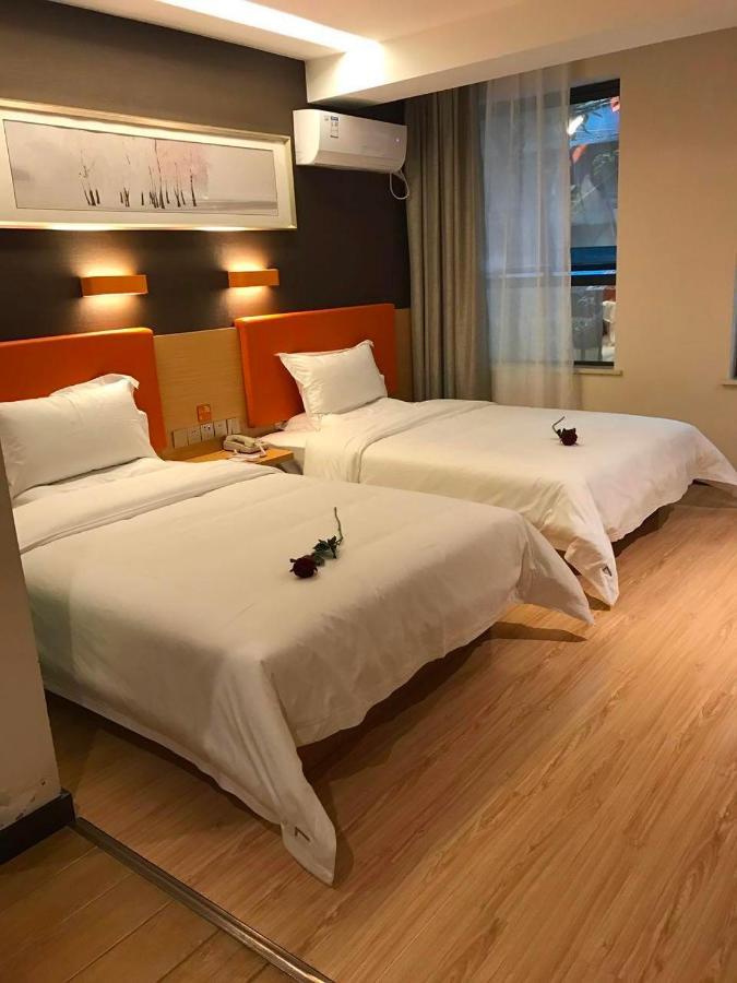 7 Days Premium Chongqing Jiangbei International Airport Branch Hotel Buitenkant foto